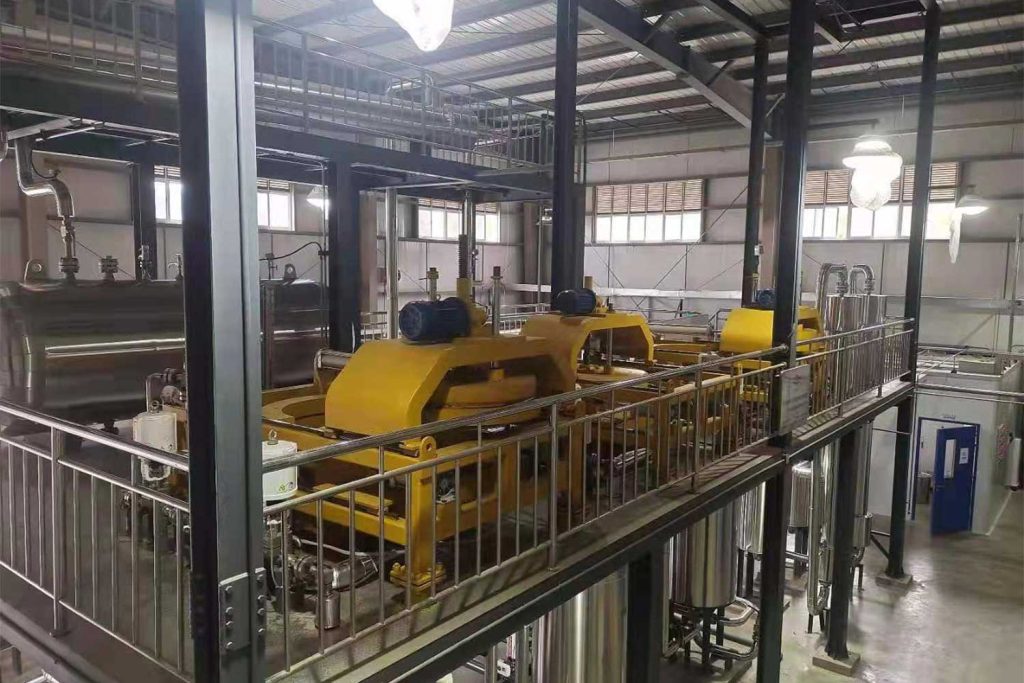 2100l supercritical co2 extraction machine