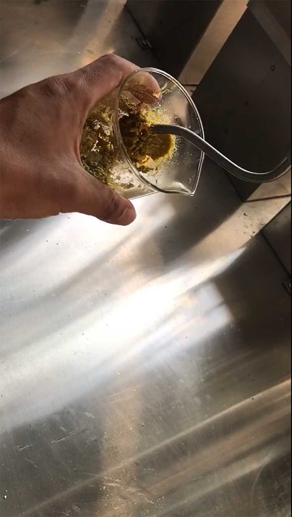 Supercritical CO2 Extraction of Cannabis Oil